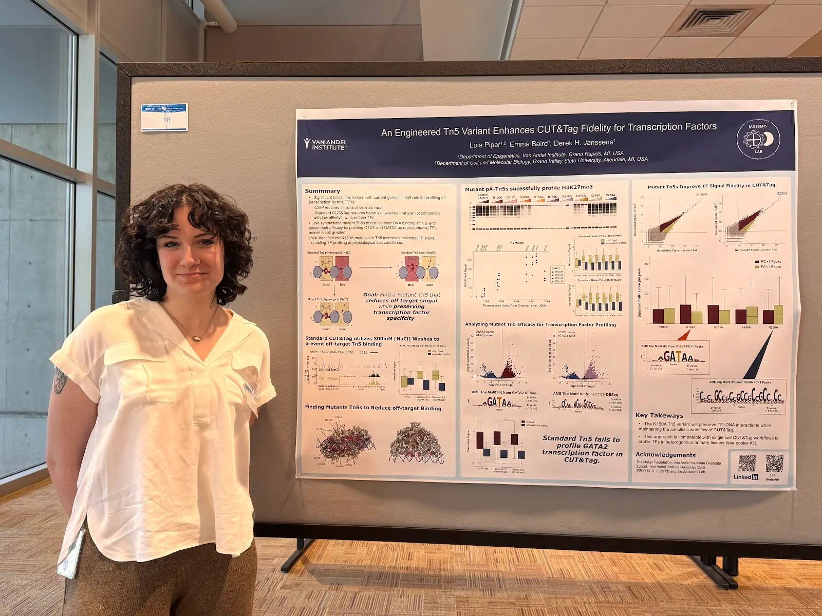 Lola Piper presenting on epigenetics at Van Andel.